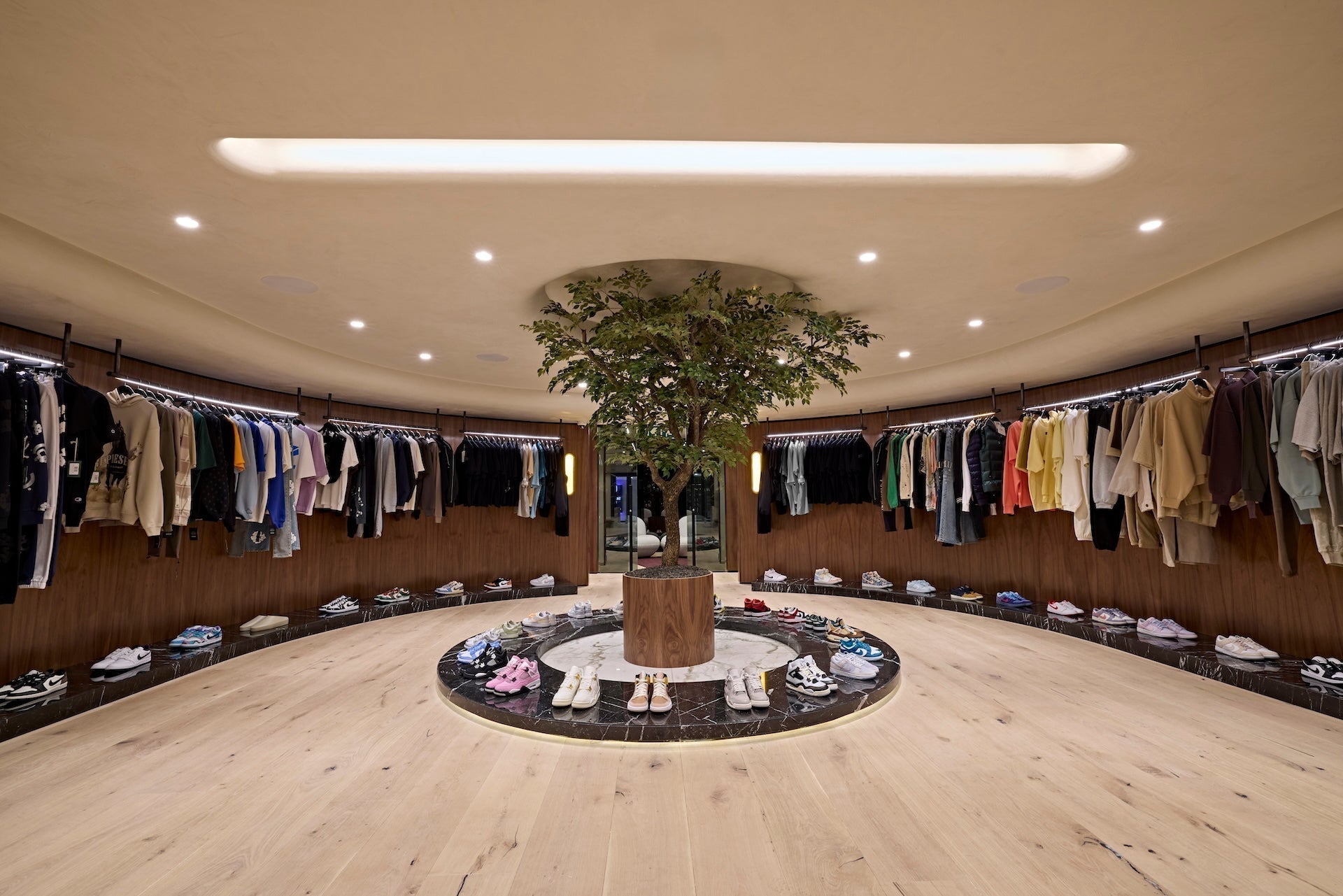 Design Unwrapped: Tristan du Plessis’s Artful Narrative at SOUL Gallery