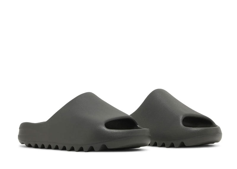 Yeezy Slide Dark Onyx