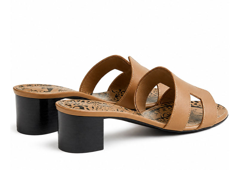 Hermes Oasis Lambskin Sandal Clay Beige