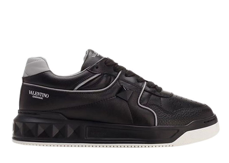 Valentino Garavani One Stud Low Top Black Gray