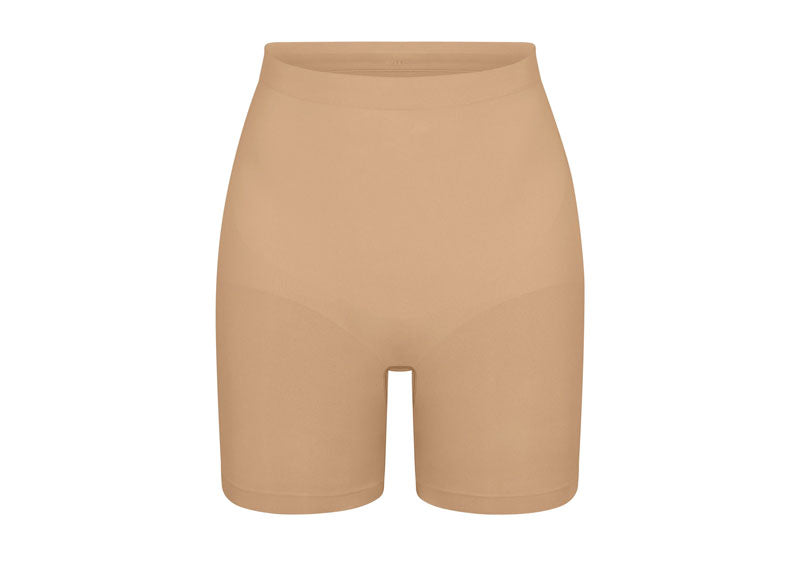 SKIMS Seamless Sculpt Mid Thigh Short Clay | Soul Gallery