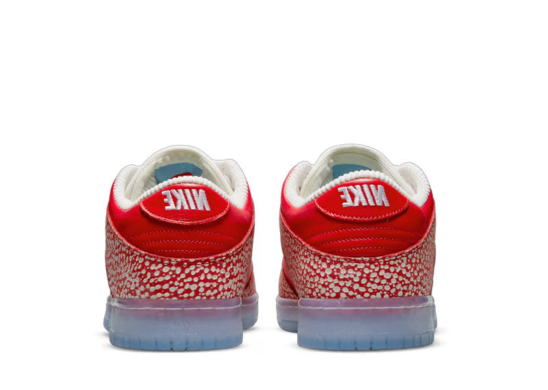 Nike SB Dunk Low Stingwater Magic Mushroom