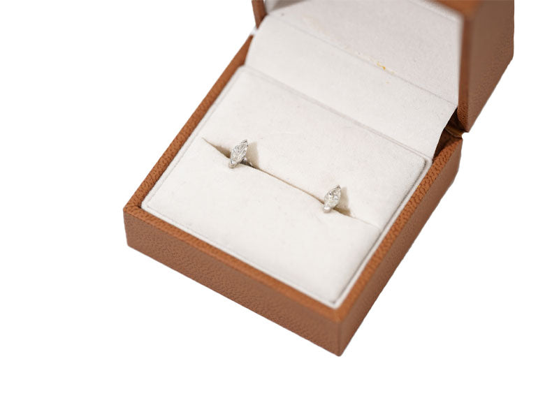 SOUL Mandorla Studs 9ct White Gold Earrings