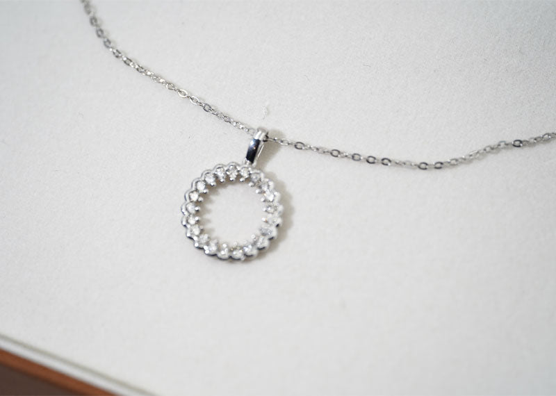 SOUL Luna 9ct White Gold Pendant