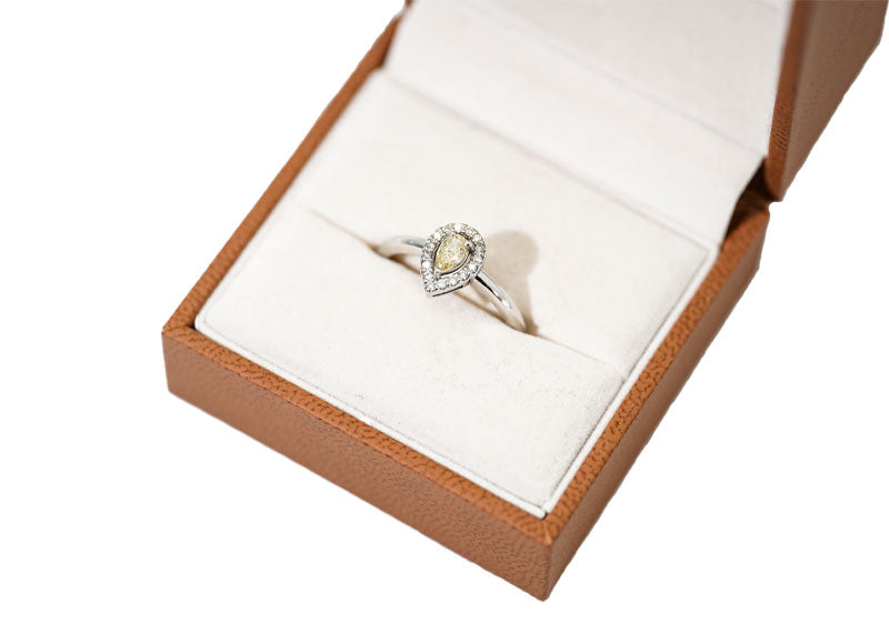SOUL Bianca Pear 9ct White Gold Ring