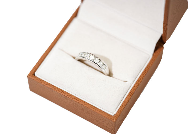 SOUL Bianca Eterna 9ct White Gold Ring