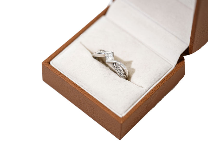 SOUL Quadrata 9ct White Gold Ring