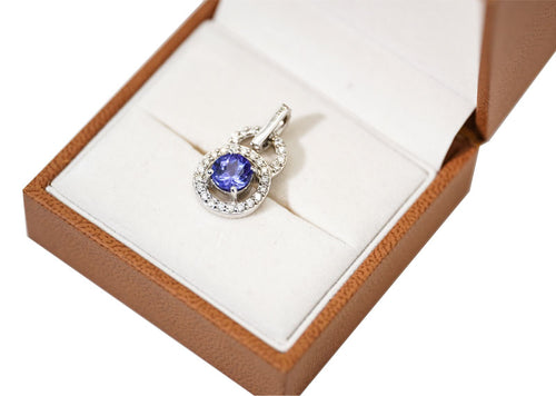 SOUL Azzura Loop 18ct White Gold Pendant