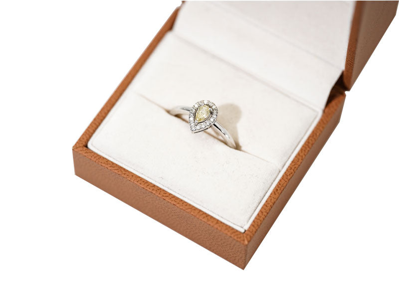 SOUL Bianca Pear 9ct White Gold Ring