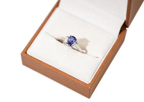 SOUL Azzura Pear 18ct White Gold Ring
