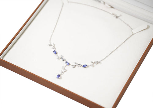 SOUL Azzura Fiore 9ct White Gold Necklace